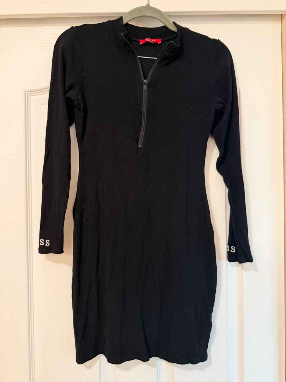 Guess Black Ribbed Long-Sleeve Zip-Front Women’s Dress